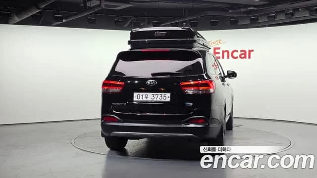 2017 Kia All New Sorento Diesel 2.2 4WD Sold VIN KNAPH81BDHA372272 – engine bay 2017 Kia All New Sorento Diesel 2.2 4WD Sold VIN KNAPH81BDHA372272 – engine bay