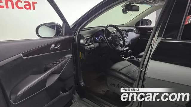 2017 Kia All New Sorento Diesel 2.2 4WD Sold VIN KNAPH81BDHA372272 – photo 17 2017 Kia All New Sorento Diesel 2.2 4WD Sold VIN KNAPH81BDHA372272 – photo 17
