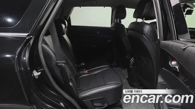 2017 Kia All New Sorento Diesel 2.2 4WD Sold VIN KNAPH81BDHA372272 – photo 18 2017 Kia All New Sorento Diesel 2.2 4WD Sold VIN KNAPH81BDHA372272 – photo 18