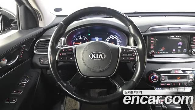2018 Kia The New Sorento Diesel 2.2 4WD Sold VIN KNAPH81BDJA388570 – rear exterior 2018 Kia The New Sorento Diesel 2.2 4WD Sold VIN KNAPH81BDJA388570 – rear exterior