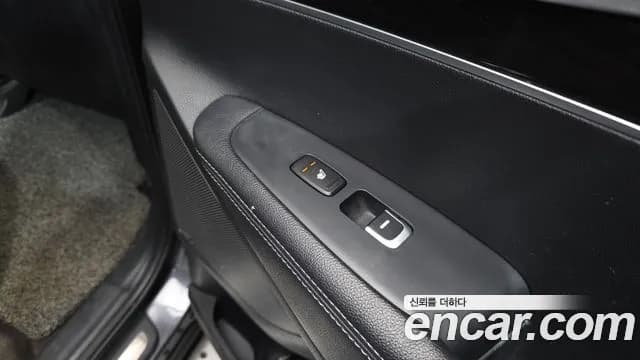 2018 Kia The New Sorento Diesel 2.2 4WD Sold VIN KNAPH81BDJA388570 – photo 17 2018 Kia The New Sorento Diesel 2.2 4WD Sold VIN KNAPH81BDJA388570 – photo 17