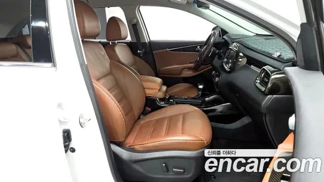 2018 Kia The New Sorento Diesel 2.2 4WD Sold VIN KNAPH81BDJA463926 – engine bay 2018 Kia The New Sorento Diesel 2.2 4WD Sold VIN KNAPH81BDJA463926 – engine bay
