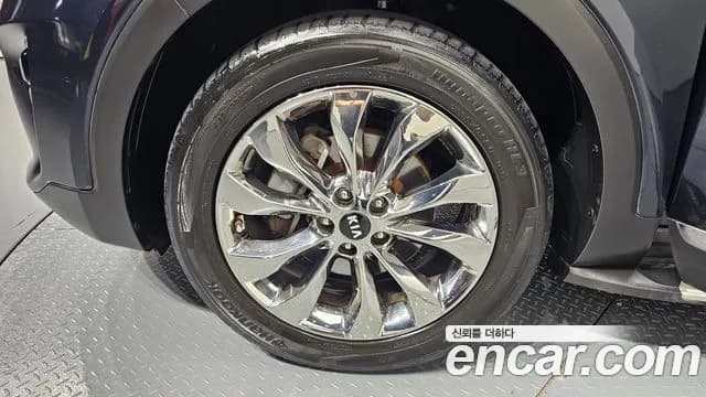 2019 Kia The New Sorento Diesel 2.2 4WD Sold VIN KNAPH81BDKA487594 – rear exterior 2019 Kia The New Sorento Diesel 2.2 4WD Sold VIN KNAPH81BDKA487594 – rear exterior