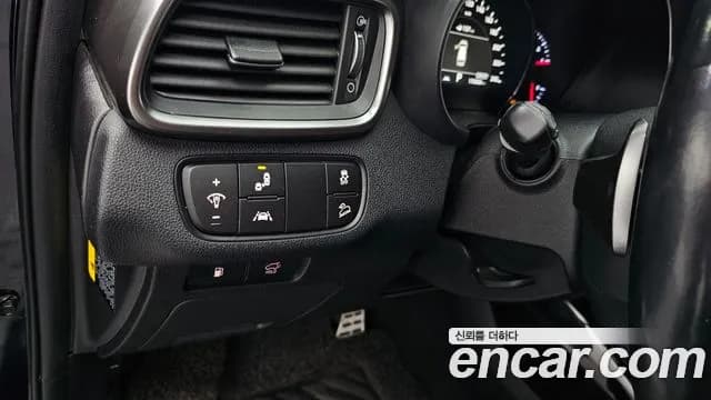 2019 Kia The New Sorento Diesel 2.2 4WD Sold VIN KNAPH81BDKA487594 – side profile 2019 Kia The New Sorento Diesel 2.2 4WD Sold VIN KNAPH81BDKA487594 – side profile