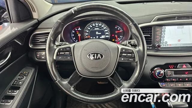 2019 Kia The New Sorento Diesel 2.2 4WD Sold VIN KNAPH81BDKA487594 – photo 17 2019 Kia The New Sorento Diesel 2.2 4WD Sold VIN KNAPH81BDKA487594 – photo 17