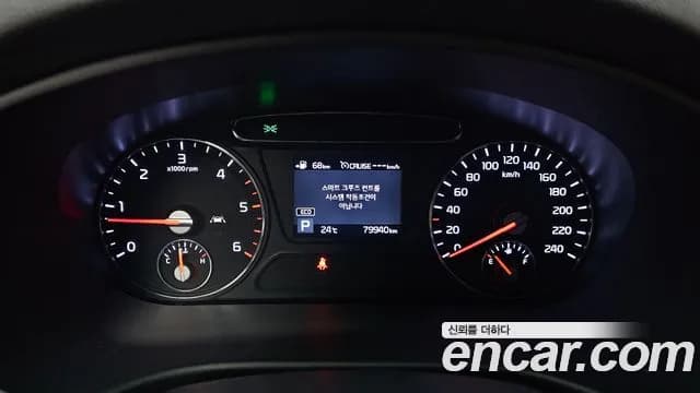 2019 Kia The New Sorento Diesel 2.2 4WD Sold VIN KNAPH81BDKA541304 – interior seats 2019 Kia The New Sorento Diesel 2.2 4WD Sold VIN KNAPH81BDKA541304 – interior seats