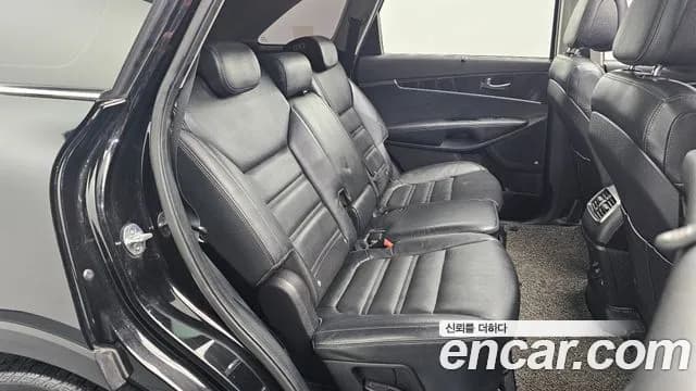 2017 Kia All New Sorento Diesel 2.0 4WD Sold VIN KNAPK81ADHA354074 – exterior detail 2017 Kia All New Sorento Diesel 2.0 4WD Sold VIN KNAPK81ADHA354074 – exterior detail