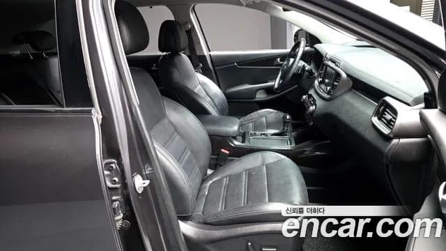 2017 Kia All New Sorento Diesel 2.2 2WD Sold VIN KNAPK81BBHA291903 – engine bay 2017 Kia All New Sorento Diesel 2.2 2WD Sold VIN KNAPK81BBHA291903 – engine bay