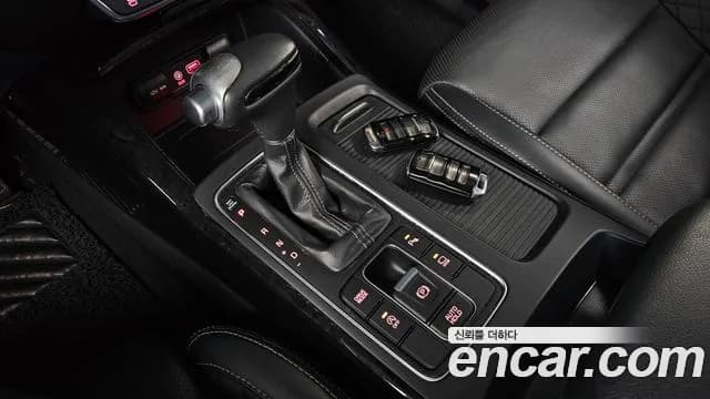 2020 Kia The New Sorento Diesel 2.2 2WD Sold VIN KNAPK81BBLA559094 – rear exterior 2020 Kia The New Sorento Diesel 2.2 2WD Sold VIN KNAPK81BBLA559094 – rear exterior