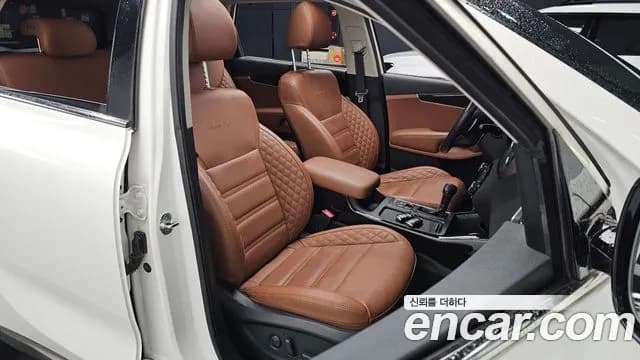 2020 Kia The New Sorento Diesel 2.2 2WD Sold VIN KNAPK81BBLA654656 – trunk area 2020 Kia The New Sorento Diesel 2.2 2WD Sold VIN KNAPK81BBLA654656 – trunk area