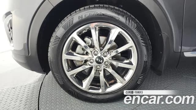2017 Kia All New Sorento Diesel 2.2 4WD Sold VIN KNAPK81BDHA339574 – photo 15 2017 Kia All New Sorento Diesel 2.2 4WD Sold VIN KNAPK81BDHA339574 – photo 15