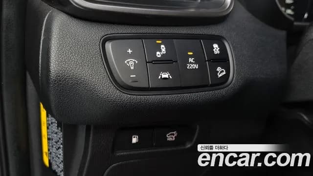 2019 Kia The New Sorento Diesel 2.2 4WD Sold VIN KNAPK81BDKA519633 – trunk area 2019 Kia The New Sorento Diesel 2.2 4WD Sold VIN KNAPK81BDKA519633 – trunk area
