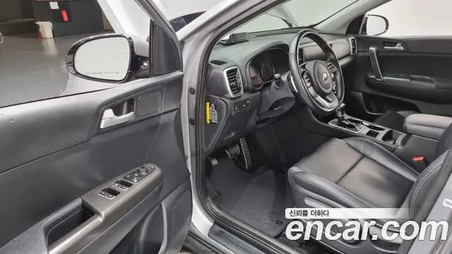 2019 Kia Sportage The Bold Diesel 2.0 2WD Sold VIN KNAPM813BKK561952 – interior seats 2019 Kia Sportage The Bold Diesel 2.0 2WD Sold VIN KNAPM813BKK561952 – interior seats