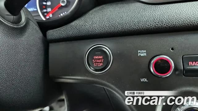 2020 Kia Sportage The Bold Diesel 2.0 2WD Sold VIN KNAPM813BLK780179 – trunk area 2020 Kia Sportage The Bold Diesel 2.0 2WD Sold VIN KNAPM813BLK780179 – trunk area