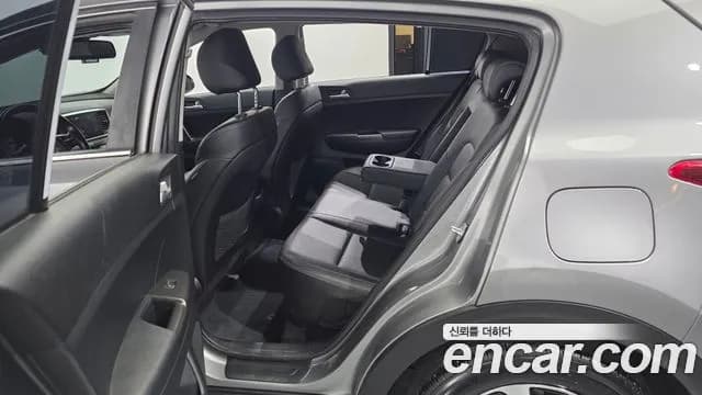 2020 Kia Sportage The Bold Diesel 2.0 4WD Sold VIN KNAPM813DLK880538 – side profile 2020 Kia Sportage The Bold Diesel 2.0 4WD Sold VIN KNAPM813DLK880538 – side profile