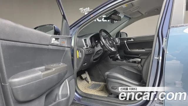 2019 Kia Sportage The Bold Diesel 2.0 2WD Sold VIN KNAPN813BKK650586 – exterior detail 2019 Kia Sportage The Bold Diesel 2.0 2WD Sold VIN KNAPN813BKK650586 – exterior detail