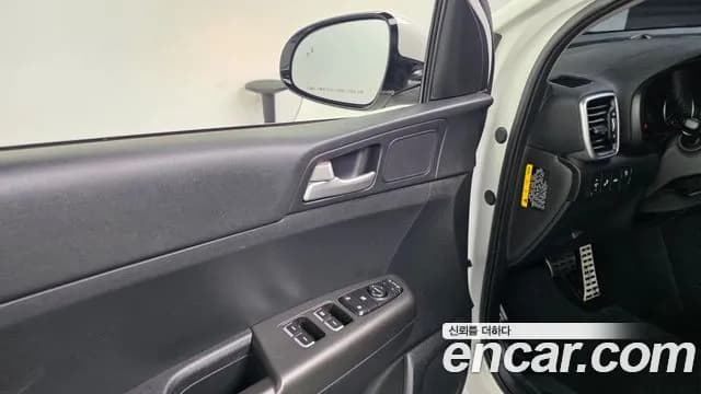 2020 Kia Sportage The Bold Diesel 2.0 2WD Sold VIN KNAPN813BLK753531 – rear exterior 2020 Kia Sportage The Bold Diesel 2.0 2WD Sold VIN KNAPN813BLK753531 – rear exterior