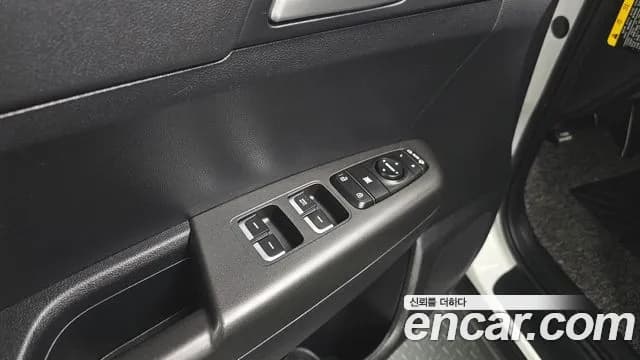 2020 Kia Sportage The Bold Diesel 2.0 2WD Sold VIN KNAPN813BLK853092 – exterior detail 2020 Kia Sportage The Bold Diesel 2.0 2WD Sold VIN KNAPN813BLK853092 – exterior detail
