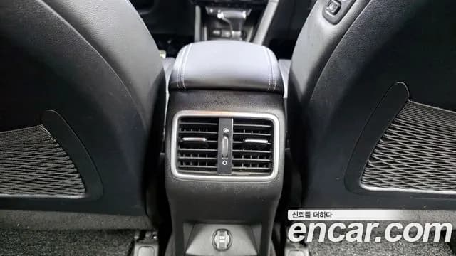 2019 Kia Sportage The Bold Diesel 1.6 2WD Sold VIN KNAPP812GKK659822 – trunk area 2019 Kia Sportage The Bold Diesel 1.6 2WD Sold VIN KNAPP812GKK659822 – trunk area