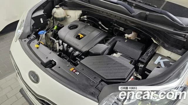 2020 Kia Sportage The Bold Gasoline Sold VIN KNAPP81ABLK776954 – exterior detail 2020 Kia Sportage The Bold Gasoline Sold VIN KNAPP81ABLK776954 – exterior detail