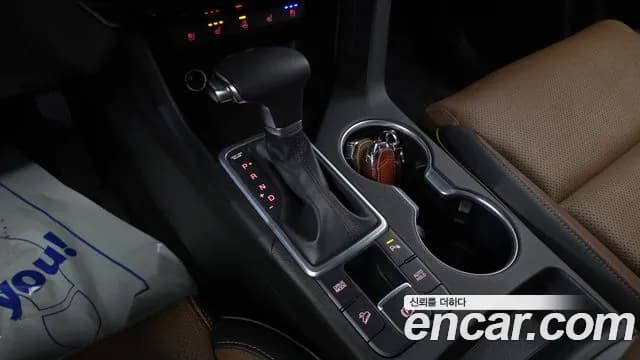 2021 Kia Sportage The Bold Gasoline Sold VIN KNAPP81ABMK924280 – exterior detail 2021 Kia Sportage The Bold Gasoline Sold VIN KNAPP81ABMK924280 – exterior detail