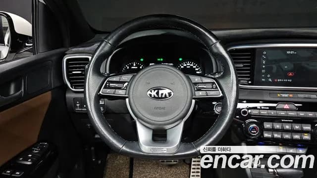 2019 Kia Sportage The Bold Diesel 2.0 2WD Sold VIN KNAPR813BKK706708 – trunk area 2019 Kia Sportage The Bold Diesel 2.0 2WD Sold VIN KNAPR813BKK706708 – trunk area