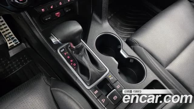 2020 Kia Sportage The Bold Diesel 2.0 2WD Sold VIN KNAPR813BLK819735 – exterior detail 2020 Kia Sportage The Bold Diesel 2.0 2WD Sold VIN KNAPR813BLK819735 – exterior detail