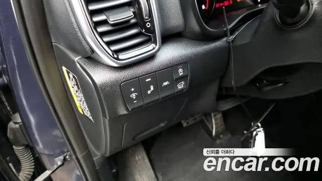 2020 Kia Sportage The Bold Diesel 2.0 2WD Sold VIN KNAPR813BLK838216 – rear exterior 2020 Kia Sportage The Bold Diesel 2.0 2WD Sold VIN KNAPR813BLK838216 – rear exterior