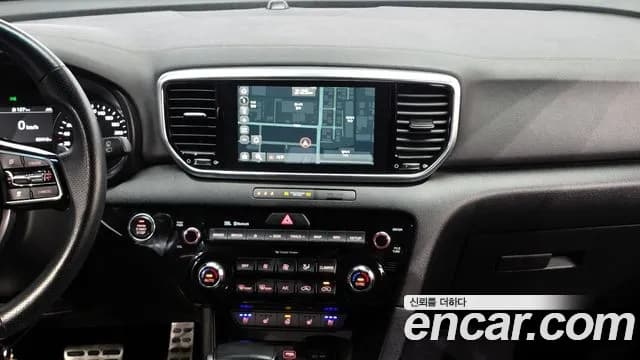 2020 Kia Sportage The Bold Diesel 2.0 2WD Sold VIN KNAPR813BLK838216 – exterior detail 2020 Kia Sportage The Bold Diesel 2.0 2WD Sold VIN KNAPR813BLK838216 – exterior detail