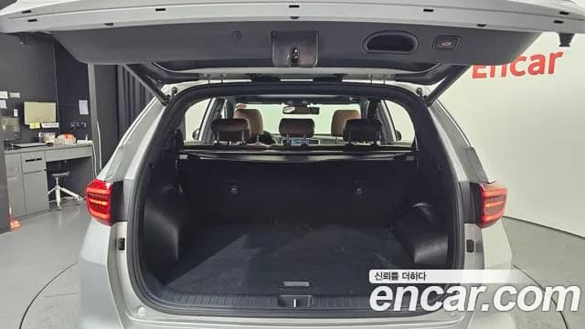 2020 Kia Sportage The Bold Diesel 2.0 4WD Sold VIN KNAPR813DLK747582 – side profile 2020 Kia Sportage The Bold Diesel 2.0 4WD Sold VIN KNAPR813DLK747582 – side profile