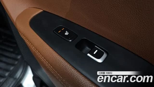2018 Kia The New Sorento Gasoline 2.0 Turbo 2WD Sold VIN KNAPS811BJA400881 – exterior detail 2018 Kia The New Sorento Gasoline 2.0 Turbo 2WD Sold VIN KNAPS811BJA400881 – exterior detail