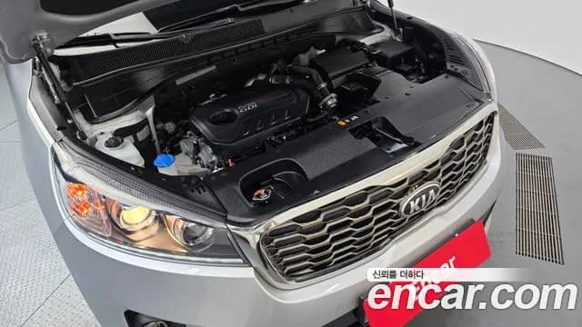 2020 Kia The New Sorento Gasoline 2.0 Turbo 2WD Sold VIN KNAPS811BLA565615 – exterior detail 2020 Kia The New Sorento Gasoline 2.0 Turbo 2WD Sold VIN KNAPS811BLA565615 – exterior detail
