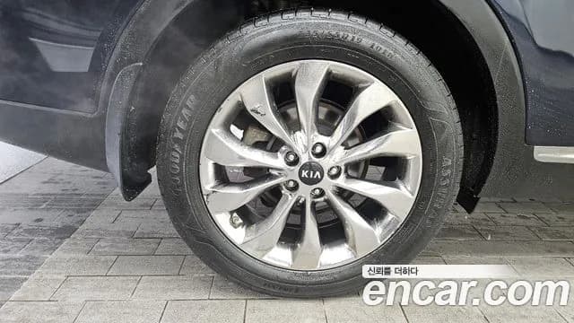2019 Kia The New Sorento Gasoline 2.0 Turbo 4WD Sold VIN KNAPS811DKA478337 – photo 12 2019 Kia The New Sorento Gasoline 2.0 Turbo 4WD Sold VIN KNAPS811DKA478337 – photo 12