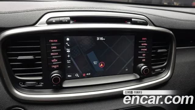 2017 Kia All New Sorento Diesel 2.0 2WD Sold VIN KNAPS81ABHA361484 – interior seats 2017 Kia All New Sorento Diesel 2.0 2WD Sold VIN KNAPS81ABHA361484 – interior seats