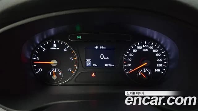 2019 Kia The New Sorento Diesel 2.0 2WD Sold VIN KNAPS81ABKA519450 – trunk area 2019 Kia The New Sorento Diesel 2.0 2WD Sold VIN KNAPS81ABKA519450 – trunk area