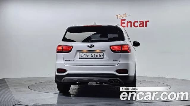 2019 Kia The New Sorento Diesel 2.0 2WD Sold VIN KNAPS81ABKA534448 – interior seats 2019 Kia The New Sorento Diesel 2.0 2WD Sold VIN KNAPS81ABKA534448 – interior seats