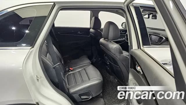 2019 Kia The New Sorento Diesel 2.0 2WD Sold VIN KNAPS81ABKA534448 – engine bay 2019 Kia The New Sorento Diesel 2.0 2WD Sold VIN KNAPS81ABKA534448 – engine bay