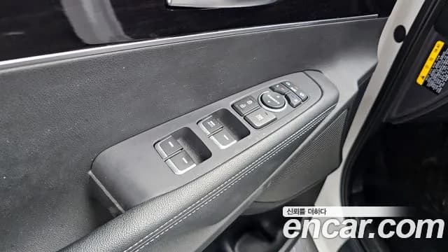 2019 Kia The New Sorento Diesel 2.0 2WD Sold VIN KNAPS81ABKA534448 – exterior detail 2019 Kia The New Sorento Diesel 2.0 2WD Sold VIN KNAPS81ABKA534448 – exterior detail