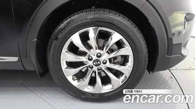 2020 Kia The New Sorento Diesel 2.0 2WD Sold VIN KNAPS81ABLA597435 – interior seats 2020 Kia The New Sorento Diesel 2.0 2WD Sold VIN KNAPS81ABLA597435 – interior seats