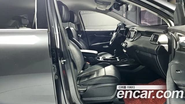 2017 Kia All New Sorento Diesel 2.0 4WD Sold VIN KNAPS81ADHA310352 – photo 12 2017 Kia All New Sorento Diesel 2.0 4WD Sold VIN KNAPS81ADHA310352 – photo 12
