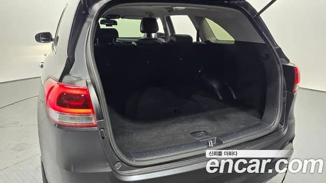 2017 Kia All New Sorento Diesel 2.0 4WD Sold VIN KNAPS81ADHA369387 – interior seats 2017 Kia All New Sorento Diesel 2.0 4WD Sold VIN KNAPS81ADHA369387 – interior seats