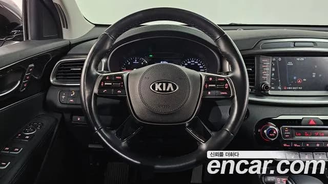 2020 Kia The New Sorento Diesel 2.0 4WD Sold VIN KNAPS81ADLA647490 – exterior detail 2020 Kia The New Sorento Diesel 2.0 4WD Sold VIN KNAPS81ADLA647490 – exterior detail