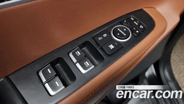 2018 Kia The New Sorento Diesel 2.2 2WD Sold VIN KNAPS81BBJA405758 – photo 17 2018 Kia The New Sorento Diesel 2.2 2WD Sold VIN KNAPS81BBJA405758 – photo 17