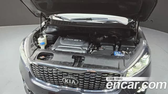 2018 Kia The New Sorento Diesel 2.2 2WD Sold VIN KNAPS81BBJA433997 – trunk area 2018 Kia The New Sorento Diesel 2.2 2WD Sold VIN KNAPS81BBJA433997 – trunk area