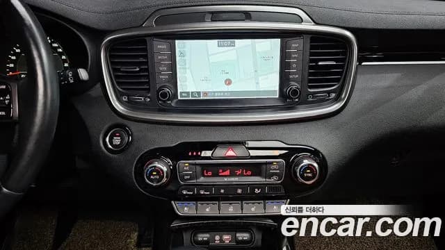 2020 Kia The New Sorento Diesel 2.2 2WD Sold VIN KNAPS81BBLA593156 – photo 17 2020 Kia The New Sorento Diesel 2.2 2WD Sold VIN KNAPS81BBLA593156 – photo 17