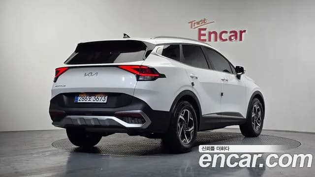 2022 Kia Sportage 5th Gen Gasoline 1.6 Turbo 2WD Sold VIN KNAPU81BGNK043107 – interior seats 2022 Kia Sportage 5th Gen Gasoline 1.6 Turbo 2WD Sold VIN KNAPU81BGNK043107 – interior seats