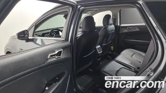 2022 Kia Sportage 5th Gen Gasoline 1.6 Turbo 2WD Sold VIN KNAPU81BGNK043364 – front exterior 2022 Kia Sportage 5th Gen Gasoline 1.6 Turbo 2WD Sold VIN KNAPU81BGNK043364 – front exterior