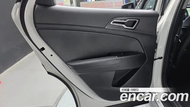 2022 Kia Sportage 5th Gen Gasoline 1.6 Turbo 2WD Sold VIN KNAPU81BGNK064180 – interior seats 2022 Kia Sportage 5th Gen Gasoline 1.6 Turbo 2WD Sold VIN KNAPU81BGNK064180 – interior seats