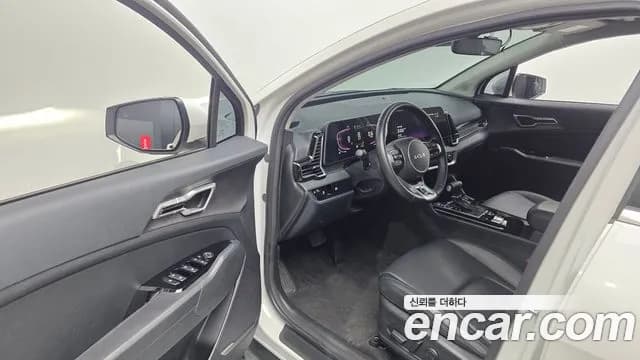2024 Kia Sportage 5th Gen Gasoline 1.6 Turbo 2WD Sold VIN KNAPU81BGRK285463 – front exterior 2024 Kia Sportage 5th Gen Gasoline 1.6 Turbo 2WD Sold VIN KNAPU81BGRK285463 – front exterior