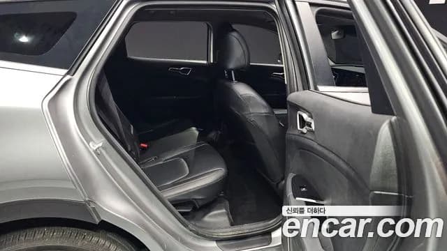 2022 Kia Sportage 5th Gen Diesel 2.0 2WD Sold VIN KNAPU81CBNK032296 – trunk area 2022 Kia Sportage 5th Gen Diesel 2.0 2WD Sold VIN KNAPU81CBNK032296 – trunk area